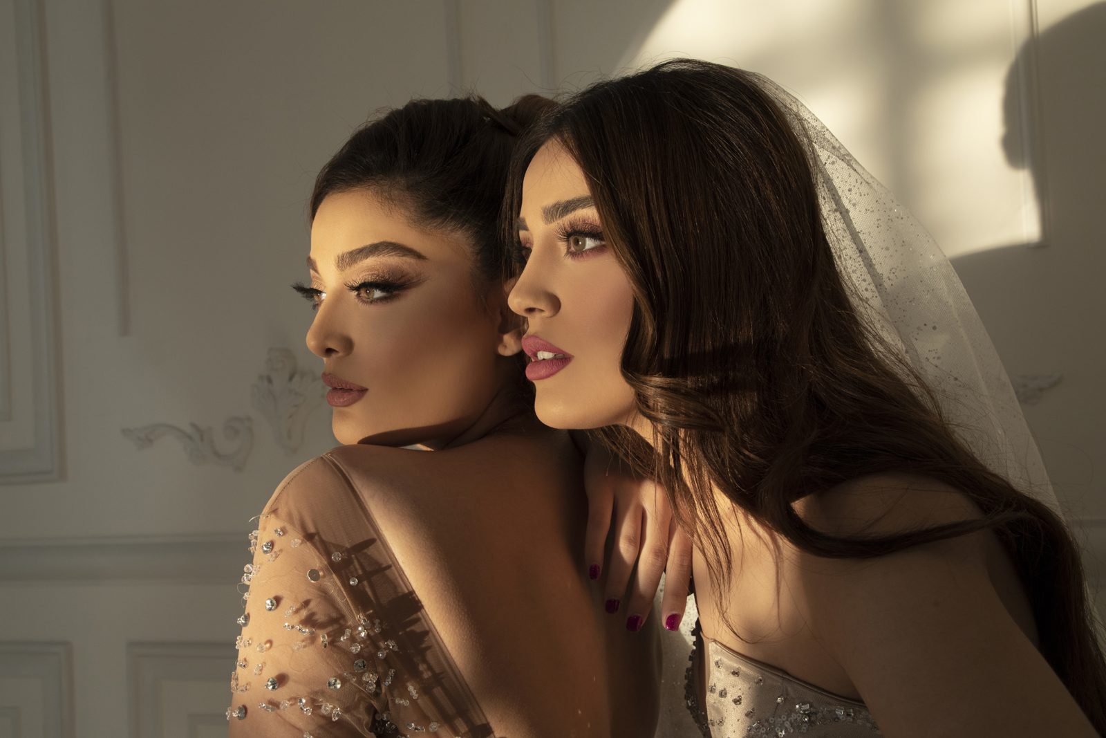 Classic and chic bridal makeup